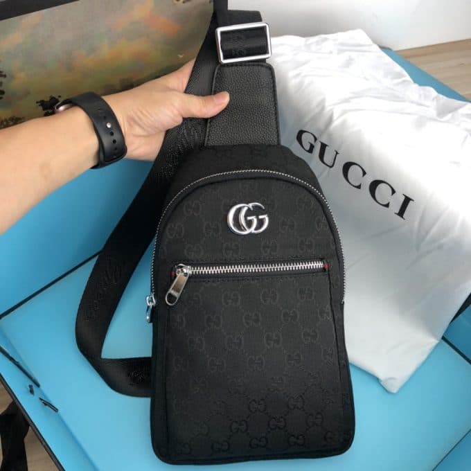 グッチバッグコピー 定番人気2021新品 GUCCI メンズ ボディバッグ - 画像 (4)