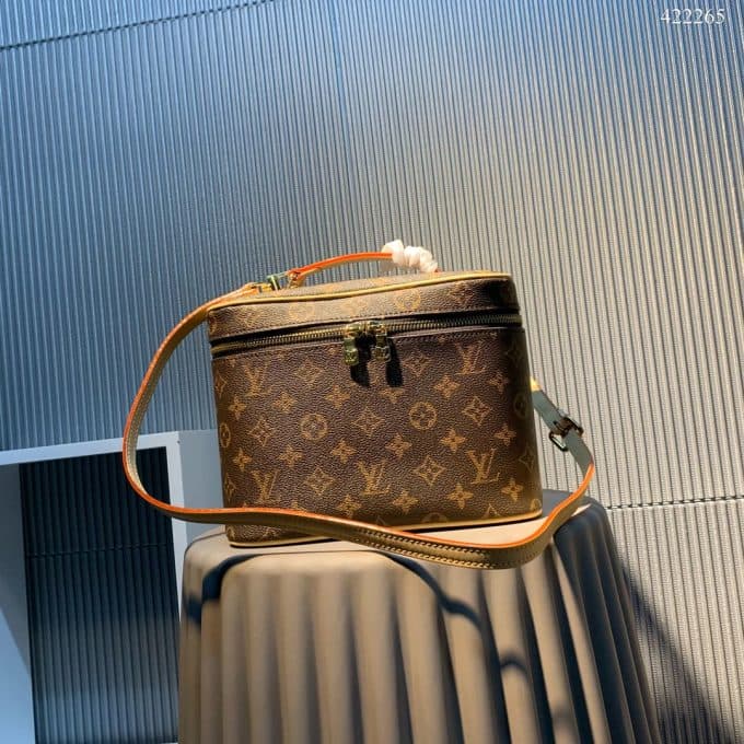 ルイヴィトンバッグコピー 2020新品注目度NO.1 Louis Vuitton レディース バケツバッグ