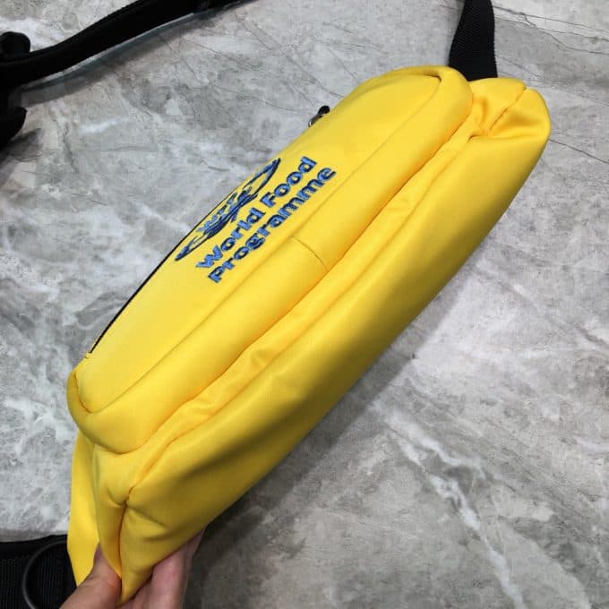 高品質 バレンシアガバッグコピー 定番人気2021新品 BALENCIAGA 男女兼用 ボディバッグ - 画像 (4)