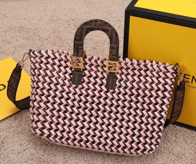 フェンディバッグコピー 2022新品注目度NO.1 FENDI レディース トートバッグ - 画像 (2)