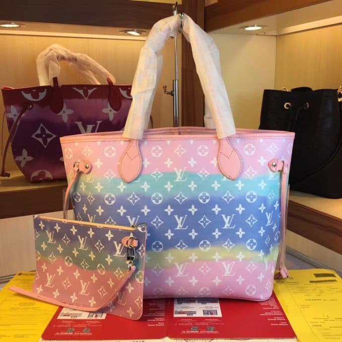 ルイヴィトンバッグコピー 2020新品注目度NO.1 Louis Vuitton レディース トートバッグ - 画像 (3)