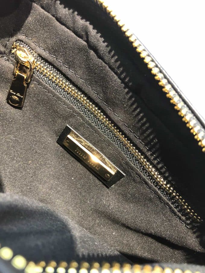2019秋冬注目度NO.1ミュウミュウ(MIUMIU)☆ ショルダーバッグコピー☆特別価格にて販売!!アイテム続々追加中♪♪♪ - 画像 (9)