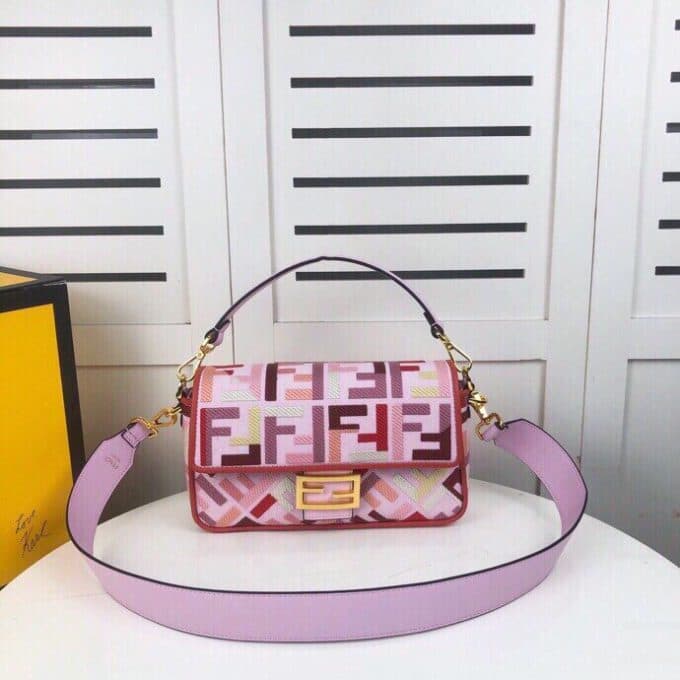 フェンディバッグコピー 2022新品注目度NO.1 FENDI レディース ハンドバッグ