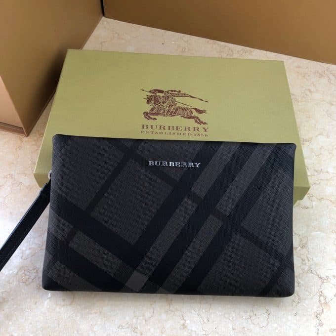 バーバリーバッグコピー 2021新品注目度NO.1 BURBERRY メンズ セカンドバッグ