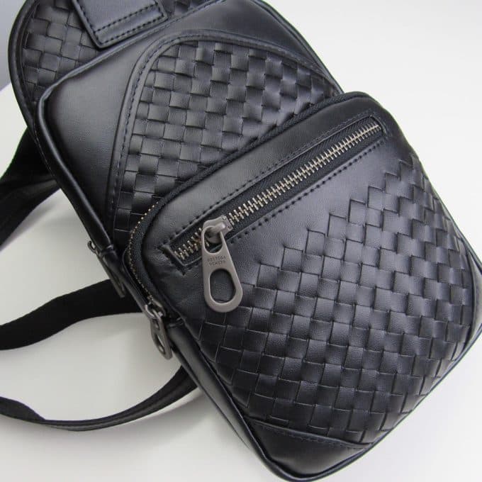 ボッテガヴェネタバッグコピー 定番人気2021新品 Bottega Veneta メンズ ボディバッグ - 画像 (4)
