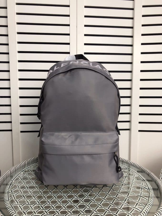 バレンシアガバッグコピー 定番人気2021新品 BALENCIAGA 男女兼用 バックパック