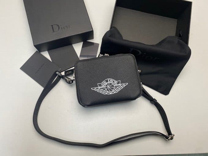 高品質 ディオールバッグコピー 2021新品注目度NO.1 Dior メンズ ショルダーバッグ - 画像 (2)