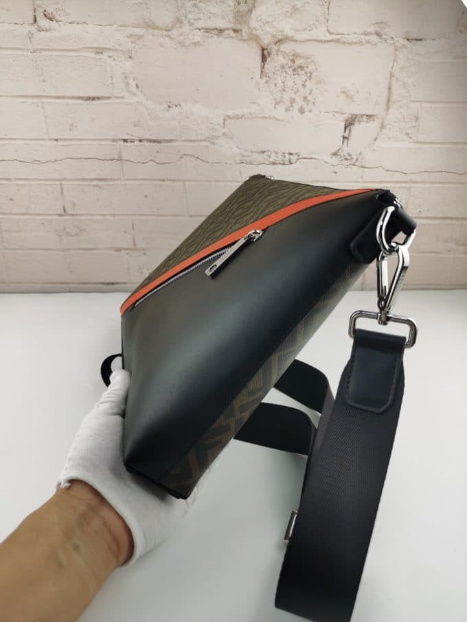 フェンディバッグコピー 定番人気2021新品 FENDI メンズ ショルダーバッグ - 画像 (5)