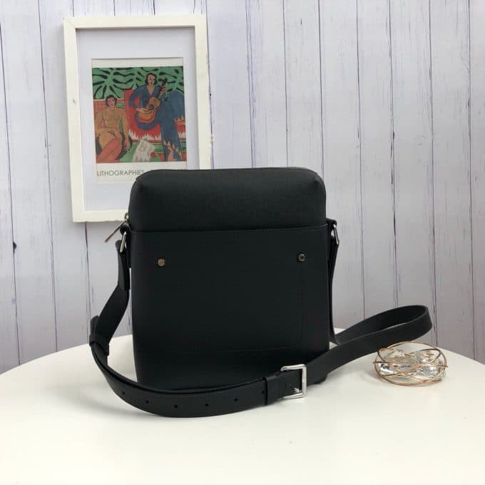 高品質ルイヴィトンバッグコピー 大人気2021新品 Louis Vuitton メンズ ショルダーバッグ