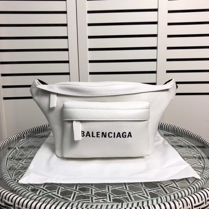 高品質 バレンシアガバッグコピー 大人気2021新品 BALENCIAGA 男女兼用 ウエストポーチ