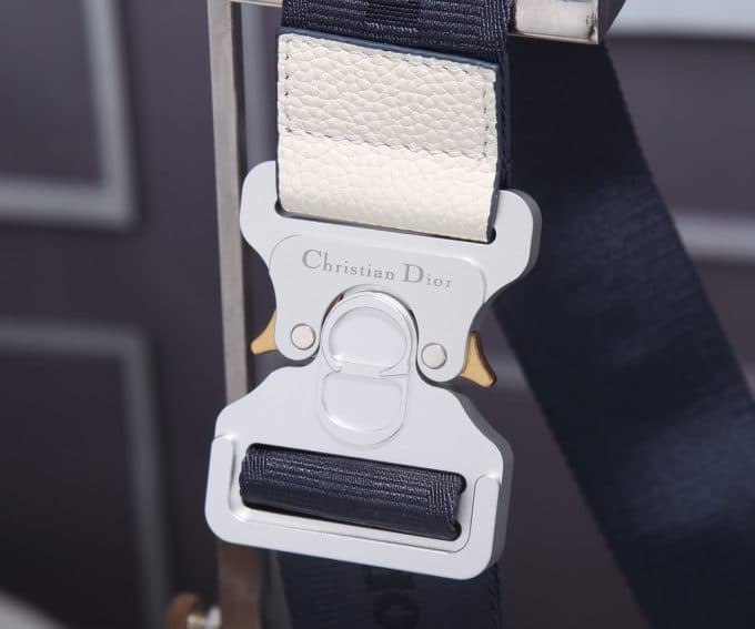 人気高級 ディオールバッグコピー 定番人気2021新品 Dior メンズ ボディバッグ - 画像 (7)