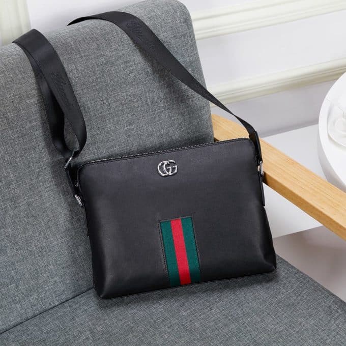 グッチバッグコピー 大人気2021新品 GUCCI メンズ ショルダーバッグ