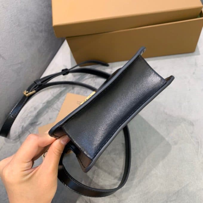 バーバリーバッグコピー 2022新品注目度NO.1 BURBERRY 男女兼用 携帯 電話 バッグ - 画像 (9)