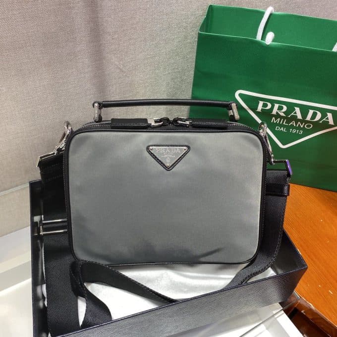プラダバッグコピー 大人気2021新品 PRADA メンズ ショルダーバッグ