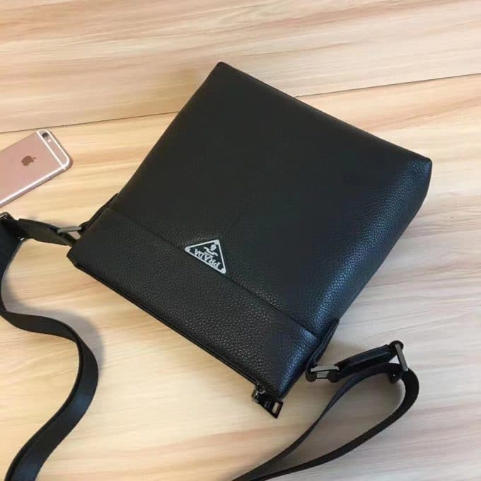 プラダバッグコピー 大人気2021新品 PRADA メンズ ショルダーバッグ - 画像 (4)