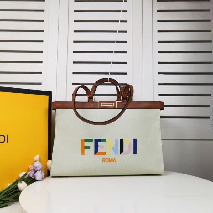 フェンディバッグコピー 2022新品注目度NO.1 FENDI レディース トートバッグ