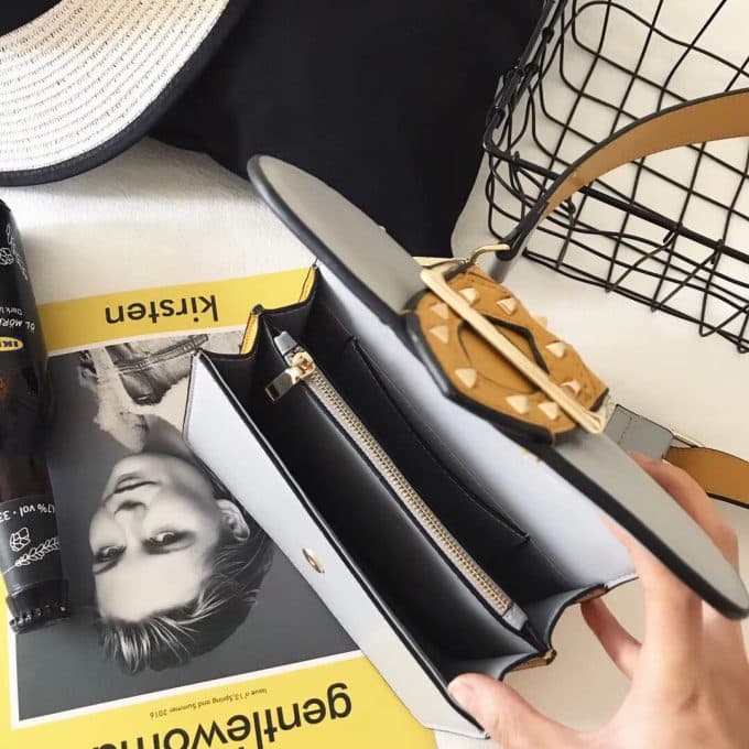 2019人気新作バーバリー(BURBERRY)☆レディース ショルダーバッグコピー☆どんなアイテムとも相性がいい！絶賛発売中！！ - 画像 (7)
