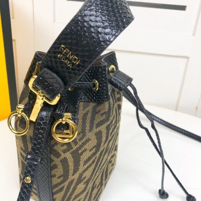 フェンディバッグコピー 2022新品注目度NO.1 FENDI レディース バケツバッグ - 画像 (7)