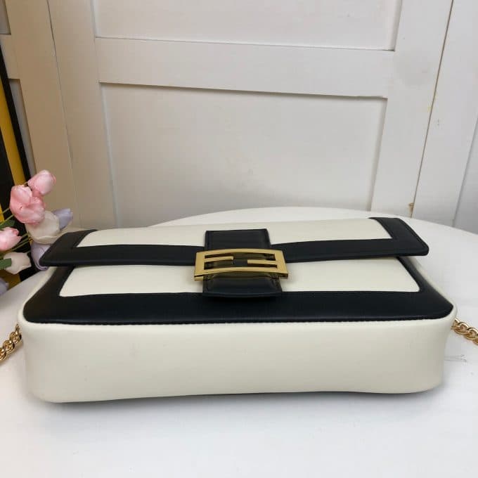 フェンディバッグコピー 2022新品注目度NO.1 FENDI レディース ショルダーバッグ - 画像 (6)