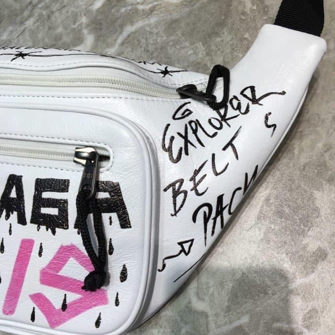 高品質 バレンシアガバッグコピー 定番人気2021新品 BALENCIAGA 男女兼用 ボディバッグ - 画像 (3)