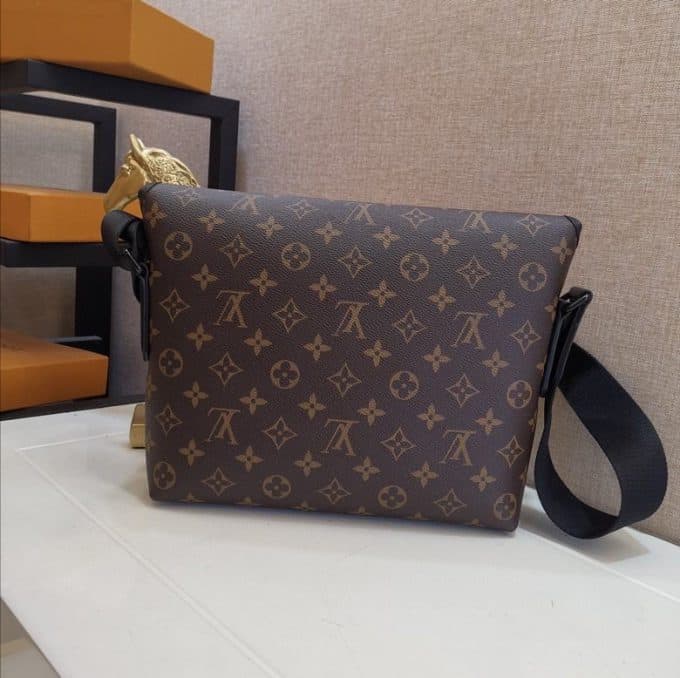 高品質ルイヴィトンバッグコピー 2021新品注目度NO.1 Louis Vuitton メンズ ショルダーバッグ - 画像 (2)