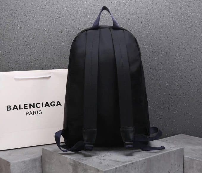 バレンシアガバッグコピー 大人気2021新品 BALENCIAGA メンズ バックパック - 画像 (4)