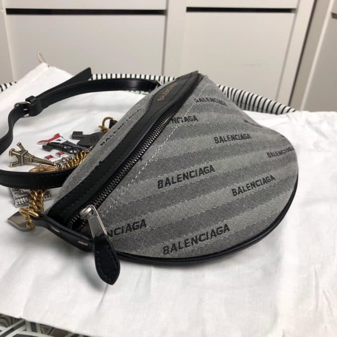 高品質 バレンシアガバッグコピー 定番人気2021新品 BALENCIAGA 男女兼用 ウエストポーチ - 画像 (6)
