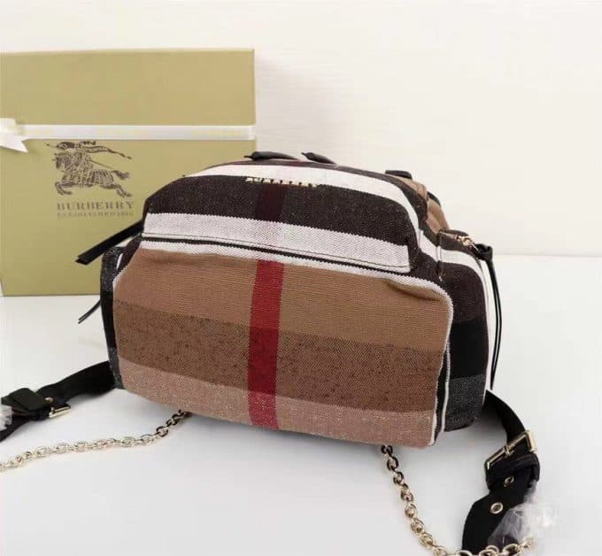 バーバリーバッグコピー 大人気2021新品 BURBERRY 男女兼用 バックパック - 画像 (5)