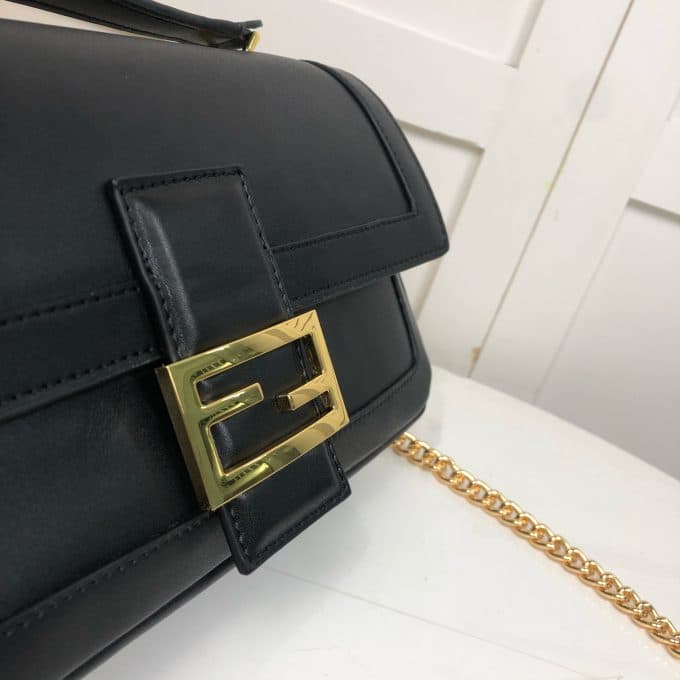 フェンディバッグコピー 定番人気2022新品 FENDI レディース ショルダーバッグ - 画像 (4)