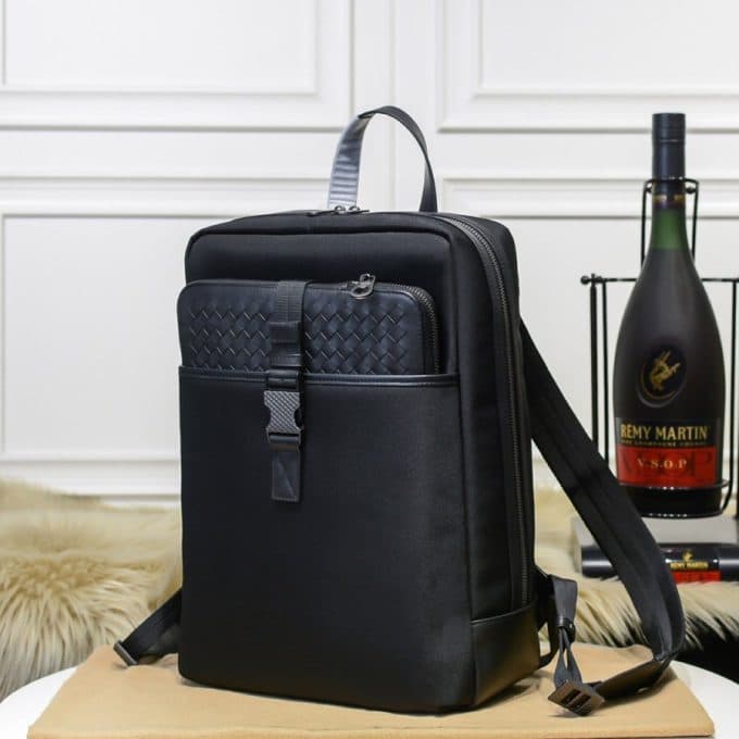 ボッテガヴェネタバッグコピー 定番人気2021新品 Bottega Veneta 男女兼用 バックパック - 画像 (3)