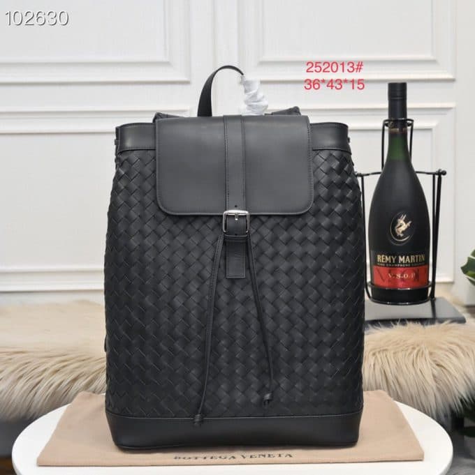 ボッテガヴェネタバッグコピー 大人気2021新品 Bottega Veneta メンズ バックパック