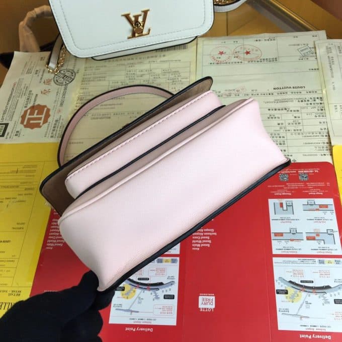 ルイヴィトンバッグコピー 2020新品注目度NO.1 Louis Vuitton レディース ショルダーバッグ - 画像 (6)