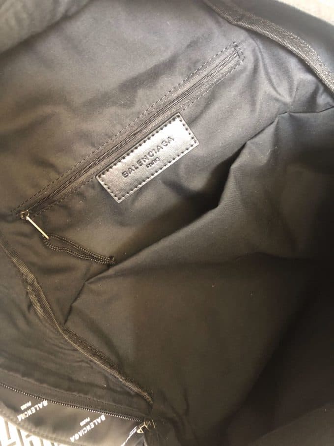 バレンシアガバッグコピー 大人気2021新品 BALENCIAGA 男女兼用 バックパック - 画像 (9)