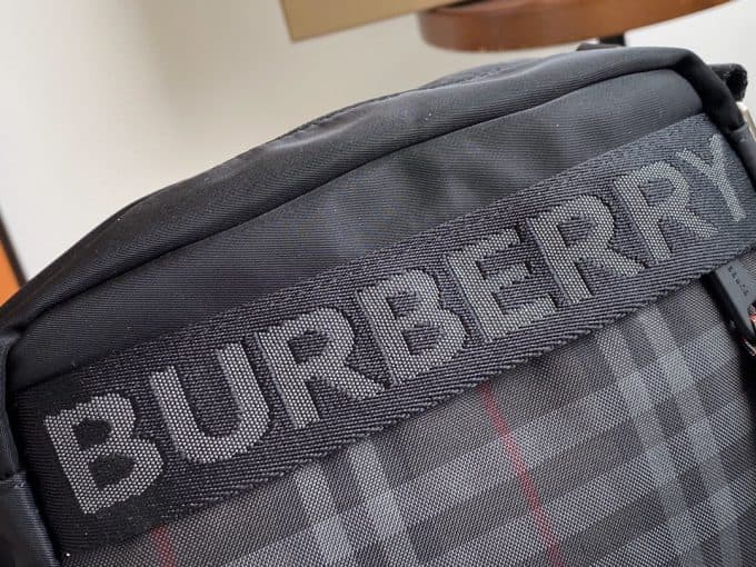 バーバリーバッグコピー 大人気2021新品 BURBERRY メンズ ショルダーバッグ - 画像 (6)