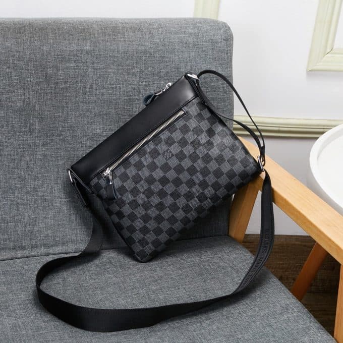 ルイヴィトンバッグコピー 2021新品注目度NO.1 Louis Vuitton メンズ ショルダーバッグ - 画像 (8)