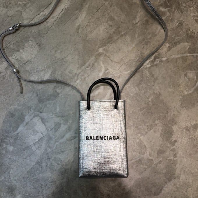 高品質 バレンシアガバッグコピー 定番人気2021新品 BALENCIAGA 男女兼用 ショルダーバッグ