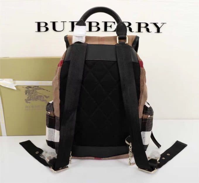 バーバリーバッグコピー 大人気2021新品 BURBERRY 男女兼用 バックパック - 画像 (4)