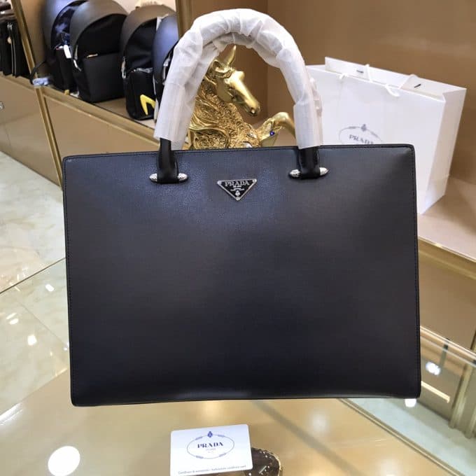 人気高級 プラダバッグコピー 2021新品注目度NO.1 PRADA メンズ ブリーフケース