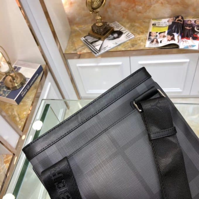 バーバリーバッグコピー 2021新品注目度NO.1 BURBERRY メンズ ショルダーバッグ - 画像 (5)