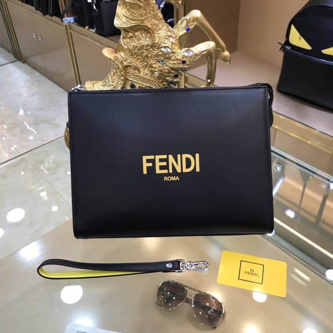 フェンディバッグコピー 2021新品注目度NO.1 FENDI メンズ セカンドバッグ