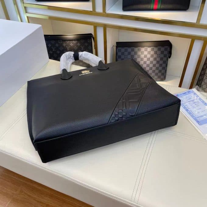 人気高級バーバリーバッグコピー 定番人気2021新品 BURBERRY メンズ トートバッグ - 画像 (4)