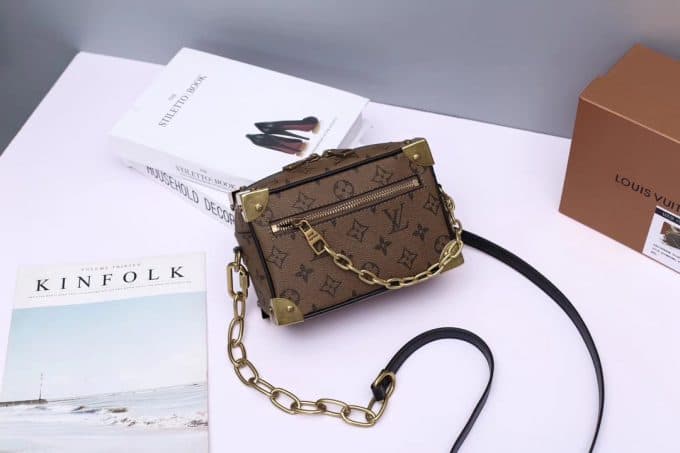 ルイヴィトンバッグコピー 大人気2020新品 Louis Vuitton メンズ ショルダーバッグ 2色