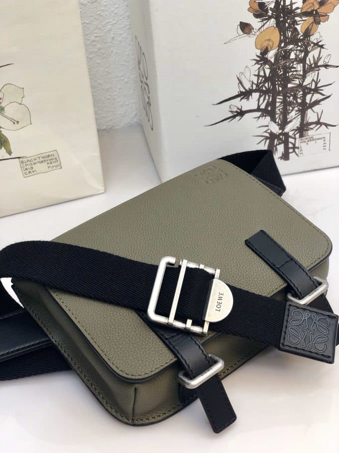 高品質 ロエベバッグコピー 定番人気2021新品 Loeweメンズ ショルダーバッグ - 画像 (3)