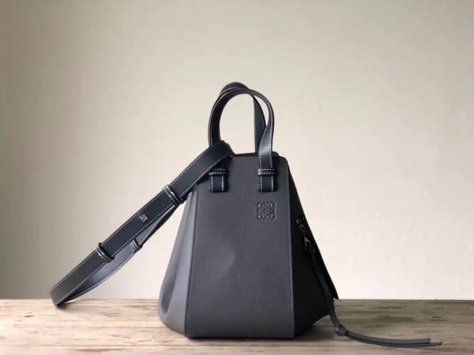 高品質 ロエベバッグコピー 2021新品注目度NO.1 Loewe男女兼用 ハンドバッグ