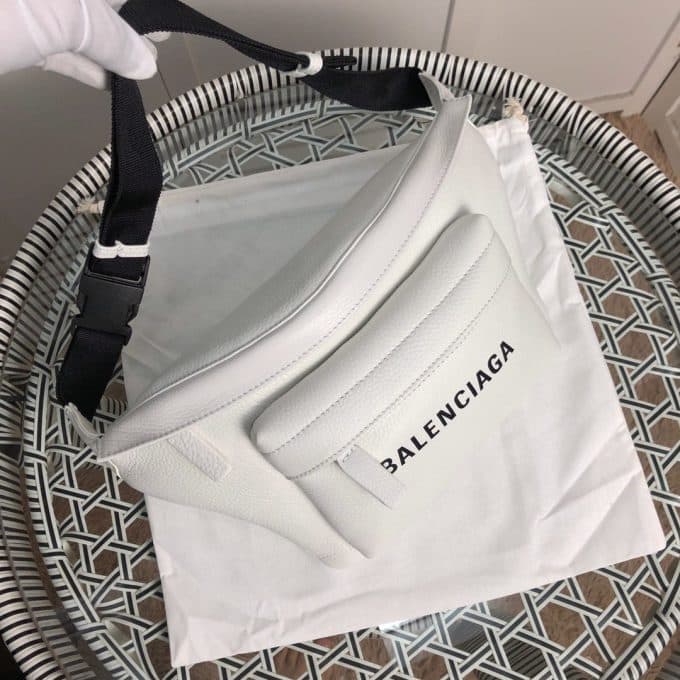 高品質 バレンシアガバッグコピー 大人気2021新品 BALENCIAGA 男女兼用 ウエストポーチ - 画像 (4)