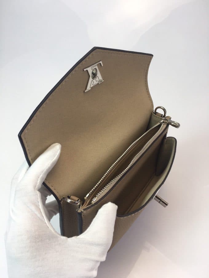 ルイヴィトンバッグコピー 2020新品注目度NO.1 Louis Vuitton レディース ショルダーバッグ - 画像 (9)