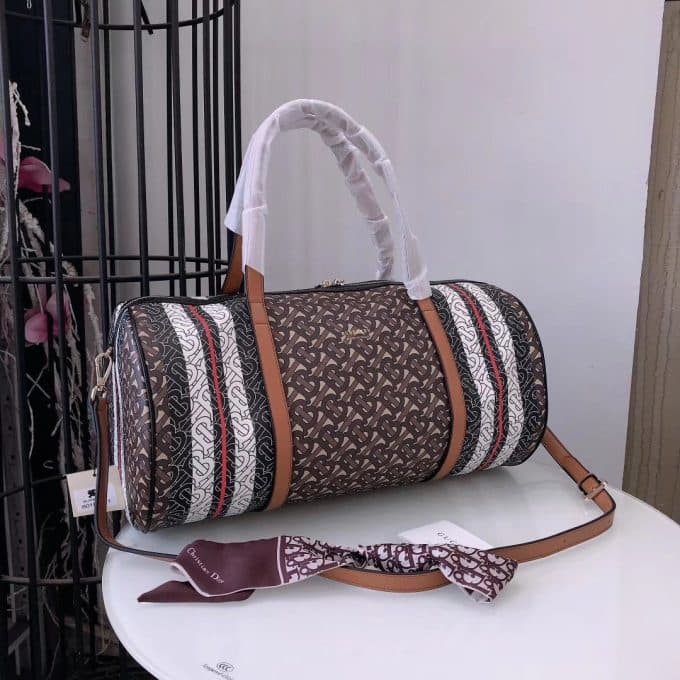 2019秋冬定番商品バーバリー(BURBERRY)☆レディース ハンドバックコピー☆爆発人気商品!数量限定発表★♫♪ - 画像 (8)