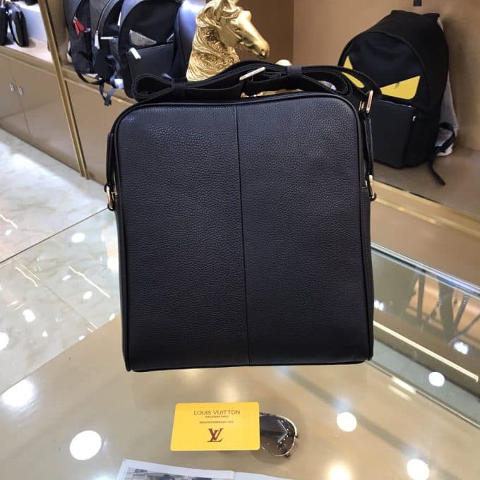ルイヴィトンバッグコピー 定番人気2021新品 Louis Vuitton メンズ ショルダーバッグ - 画像 (2)