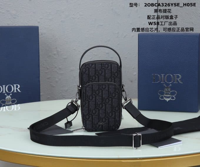 ディオールバッグコピー 定番人気2021新品 Dior メンズ ショルダーバッグ