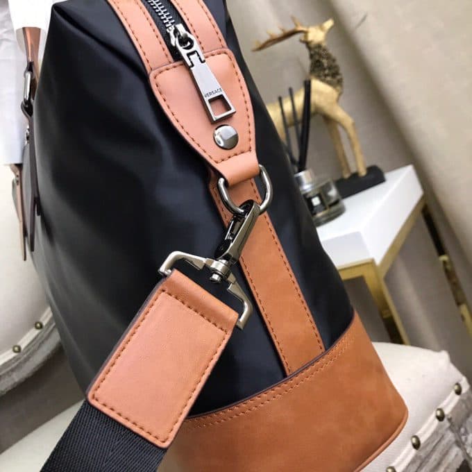 ヴェルサーチェバッグコピー 定番人気2021新品 VERSACE メンズ ハンドバッグ - 画像 (7)